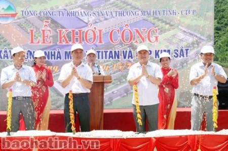 The ground breaking ceremony (Source: Ha Tinh Newspaper)